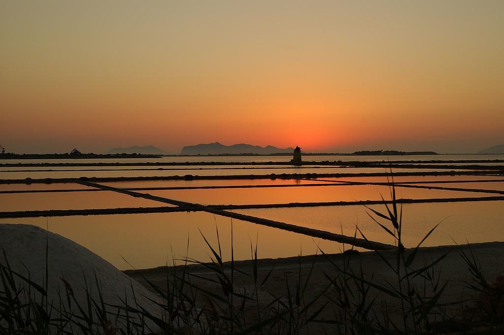 Casale Stagnone Guest House Marsala Bagian luar foto